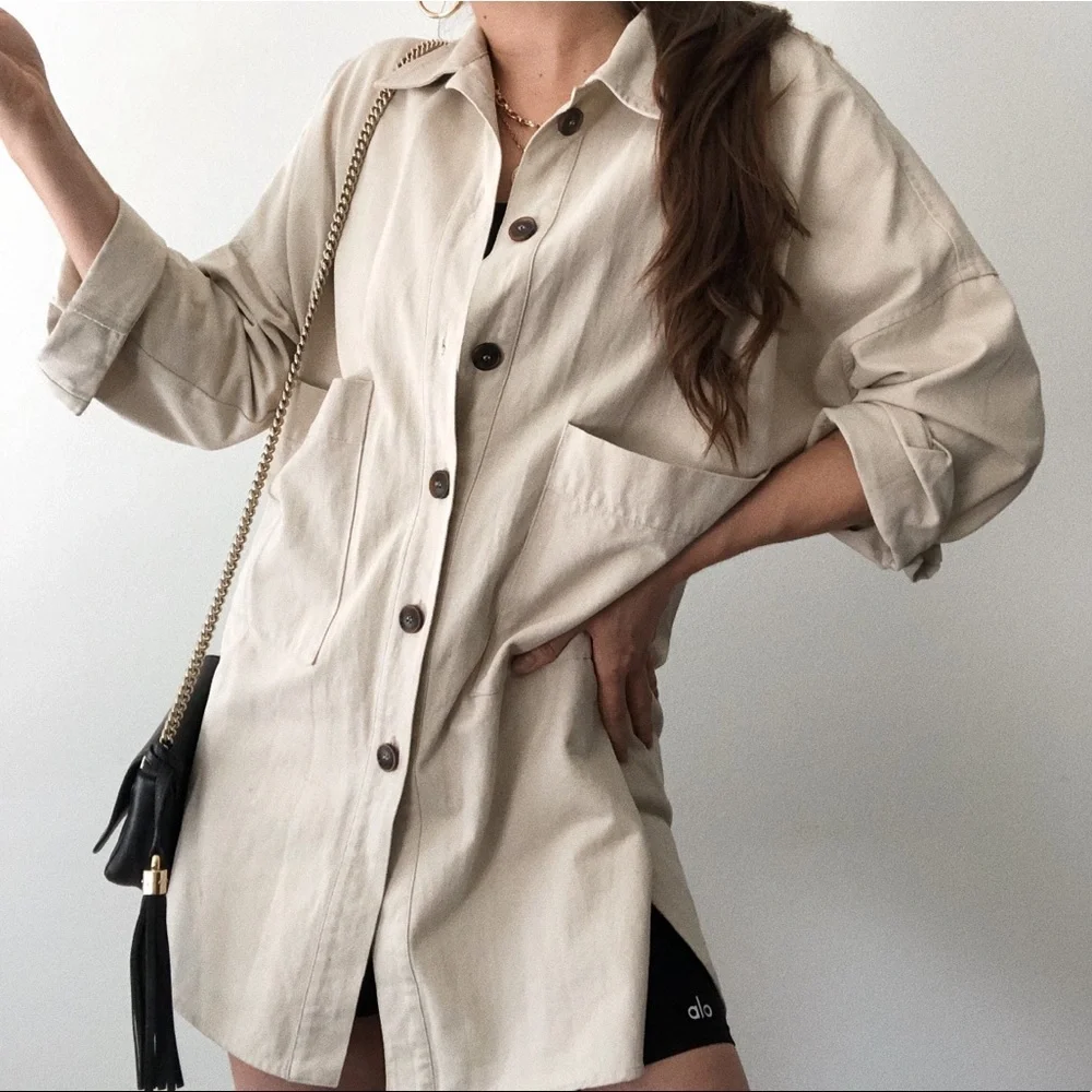 Relaxed Oversided Shirt - Picture 7 of 9